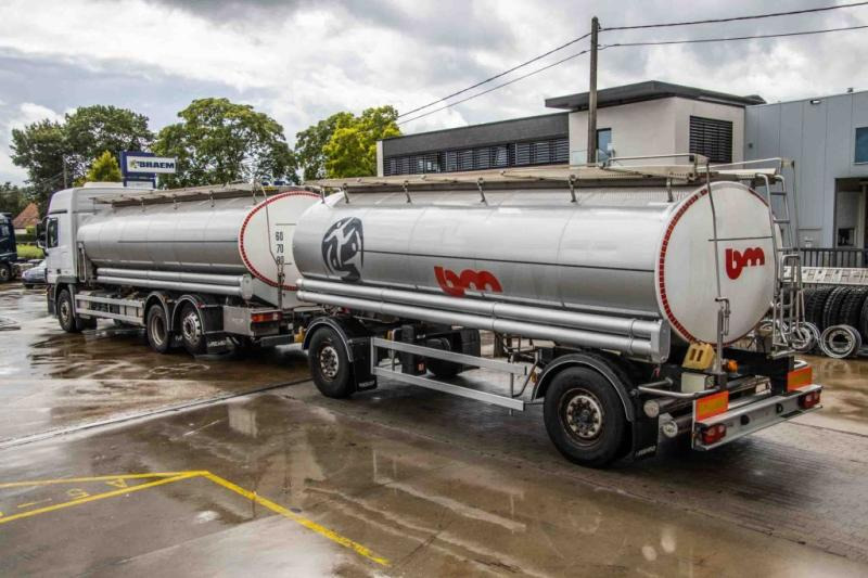 Mercedes ACTROS 2544-MP3+MAGYAR-INOX-18.200L+6COMP - Tank truck: picture 4 Mercedes ACTROS 2544-MP3+MAGYAR-INOX-18.200L+6COMP - Tank truck: picture 4