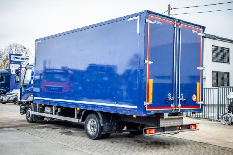 Renault D210-12T-E6 - 50000 KM - Box truck: picture 4 Renault D210-12T-E6 - 50000 KM - Box truck: picture 4