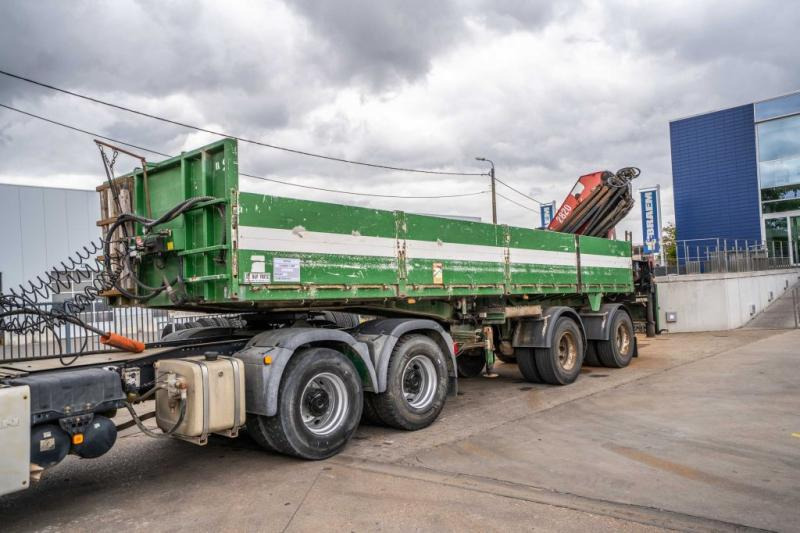 Royen CRANE/KRAAN HMF 2820 K6 - Dropside/ Flatbed semi-trailer: picture 1 Royen CRANE/KRAAN HMF 2820 K6 - Dropside/ Flatbed semi-trailer: picture 1