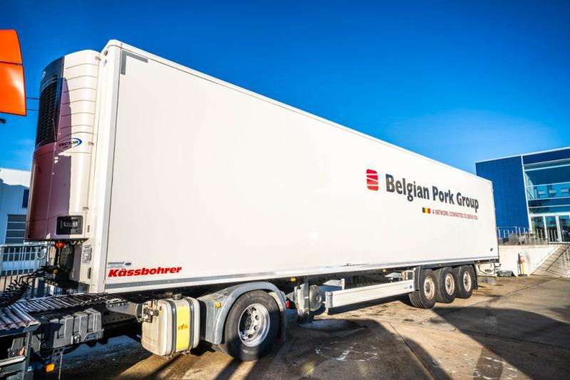 KAESSBOHRER Kässbohrer +CARRIER 1350 - Semi-trailer: picture 1 KAESSBOHRER Kässbohrer +CARRIER 1350 - Semi-trailer: picture 1