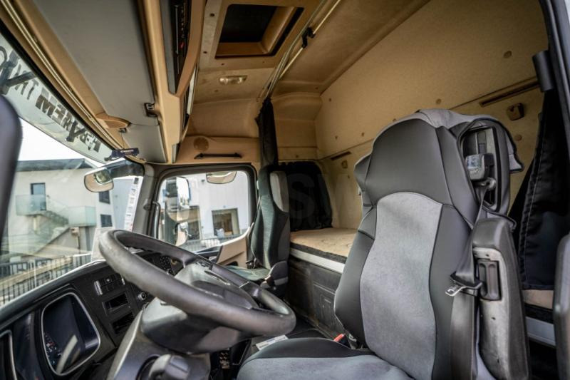 Tractor unit Mercedes ACTROS 1845 LS: picture 9