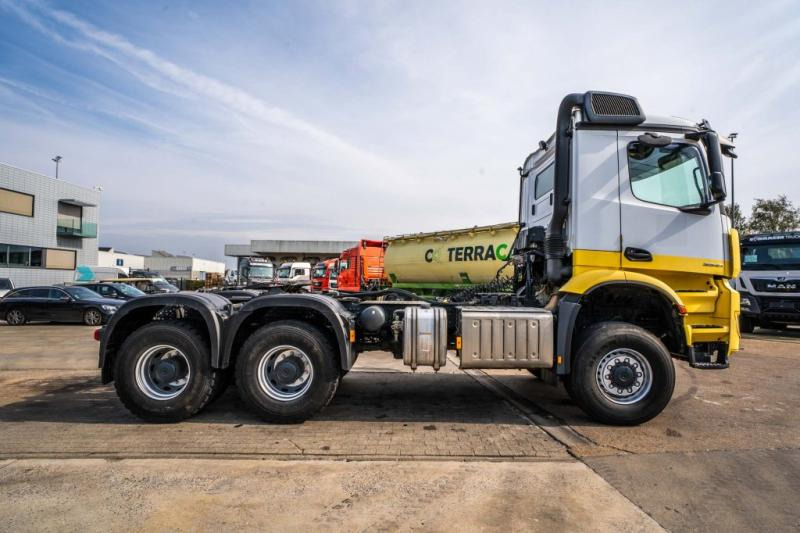 Mercedes AROCS 3345 AS - Tractor unit: picture 3 Mercedes AROCS 3345 AS - Tractor unit: picture 3