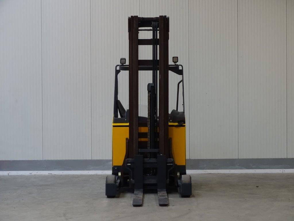 Jungheinrich ETV325 - TRIPLEX - Reach truck: picture 3 Jungheinrich ETV325 - TRIPLEX - Reach truck: picture 3