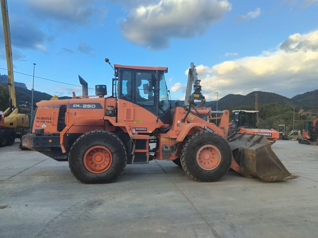 DOOSAN DL250-3 - Wheel loader: picture 1 DOOSAN DL250-3 - Wheel loader: picture 1