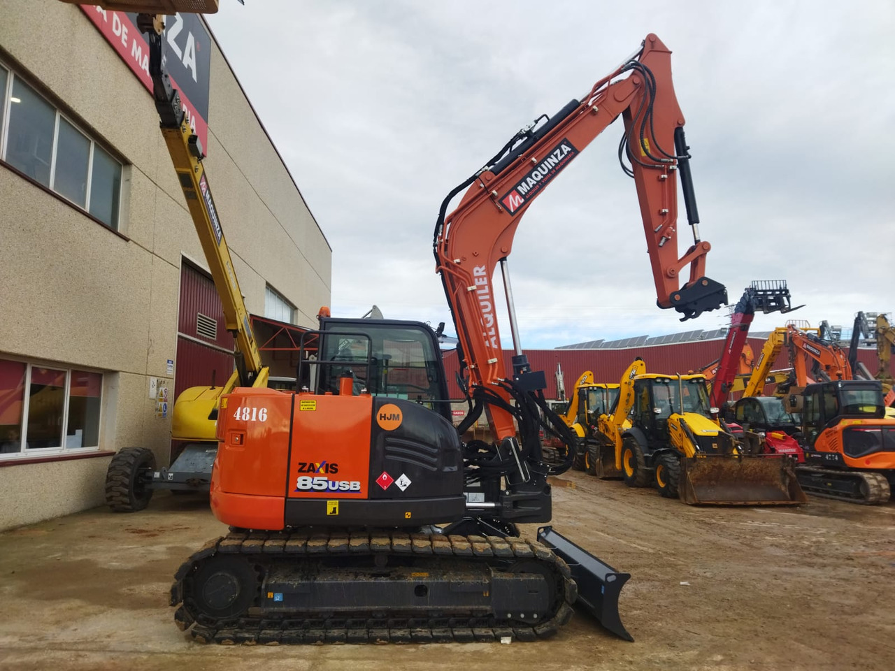 HITACHI ZX85USB-6 - Mini excavator: picture 1 HITACHI ZX85USB-6 - Mini excavator: picture 1