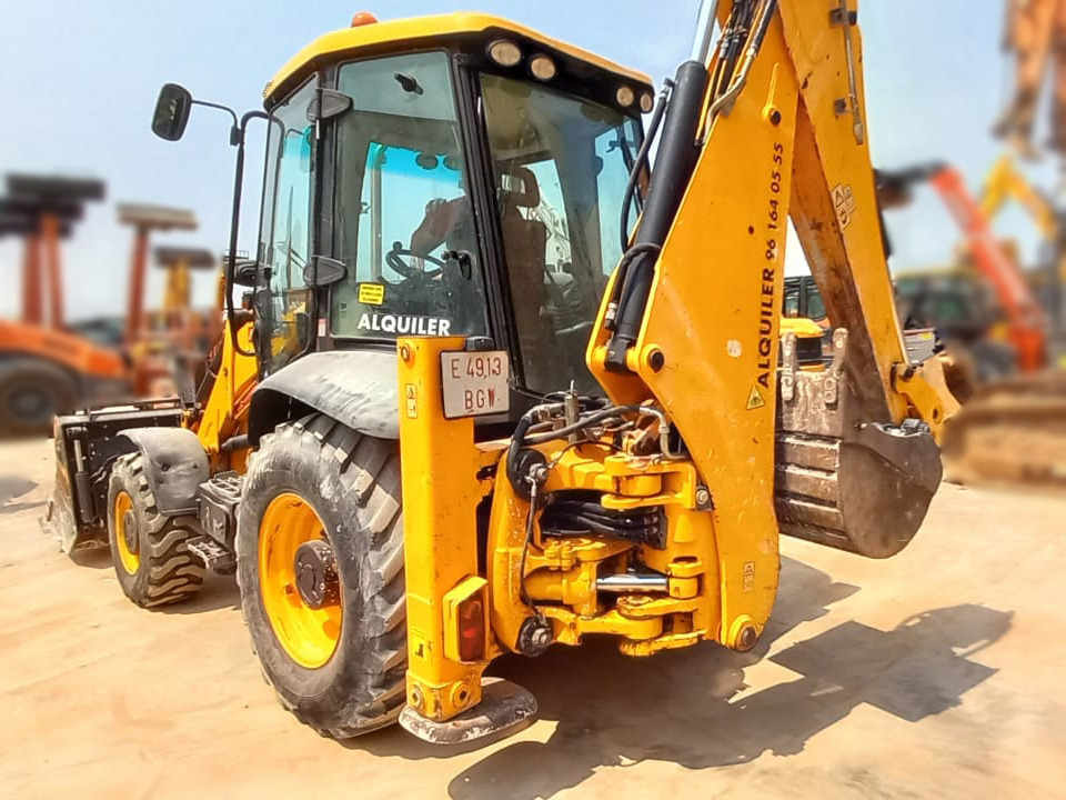 Backhoe loader JCB 3CX-4T: picture 9