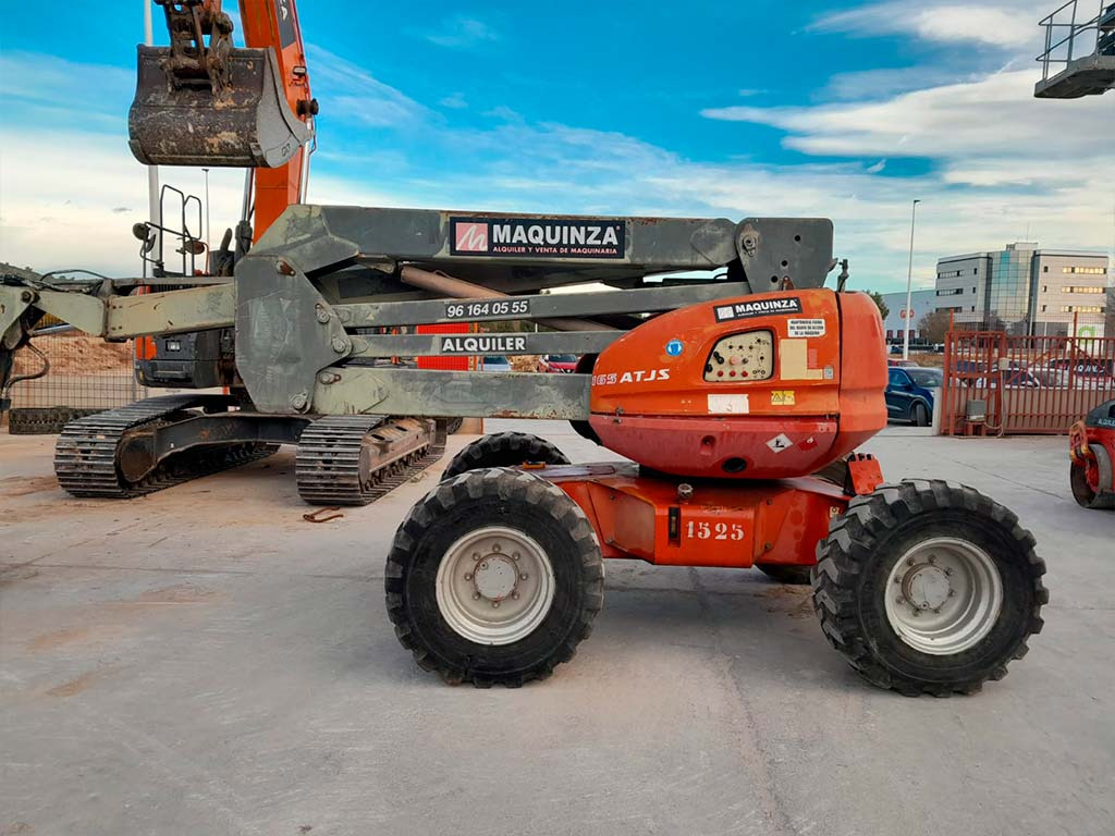MANITOU 165ATJ - Articulated boom: picture 3 MANITOU 165ATJ - Articulated boom: picture 3