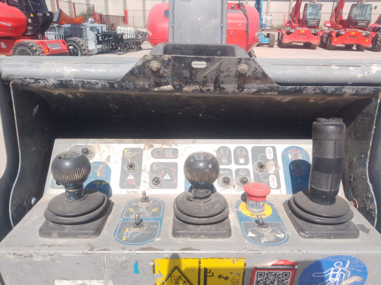 Articulated boom MANITOU 200ATJ: picture 10 Articulated boom MANITOU 200ATJ: picture 10