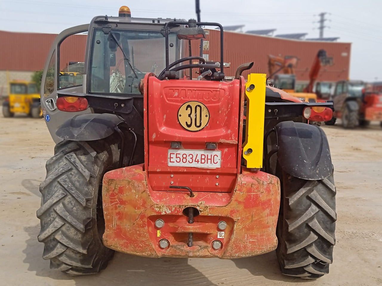 Telescopic handler MANITOU MT1335 EASY: picture 7