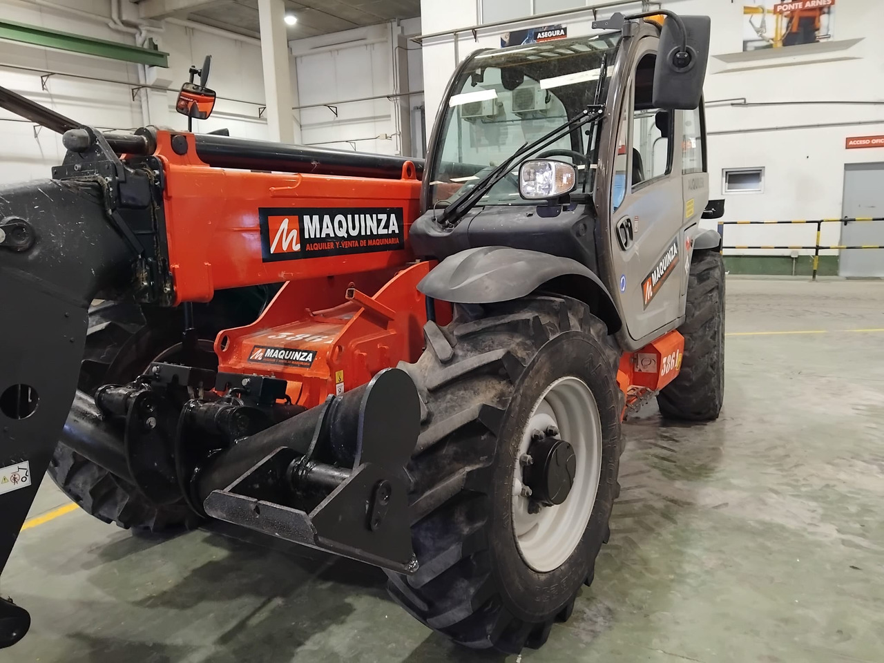 MANITOU MT1335 EASY - Telescopic handler: picture 3 MANITOU MT1335 EASY - Telescopic handler: picture 3