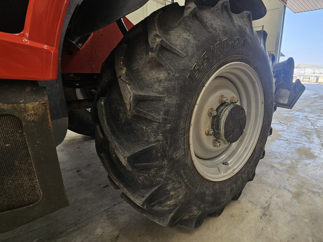 Telescopic handler MANITOU MT1335 EASY: picture 9