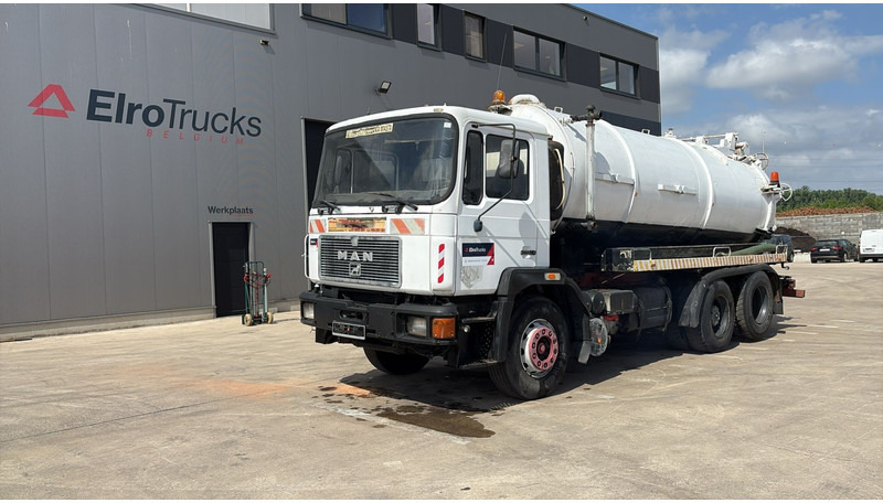 MAN 25.292 (16.000 L VACUUM / 10 TYRES / 6X2 / FULL STEEL SUSP. / MANUAL PUMP / 6 CYLINDER) - Vacuum truck: picture 1 MAN 25.292 (16.000 L VACUUM / 10 TYRES / 6X2 / FULL STEEL SUSP. / MANUAL PUMP / 6 CYLINDER) - Vacuum truck: picture 1