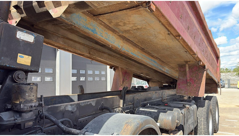 Tipper MAN 35.372 (MANUAL PUMP / 6 CYLINDER / BIG AXLE / STEEL SUSP.): picture 17