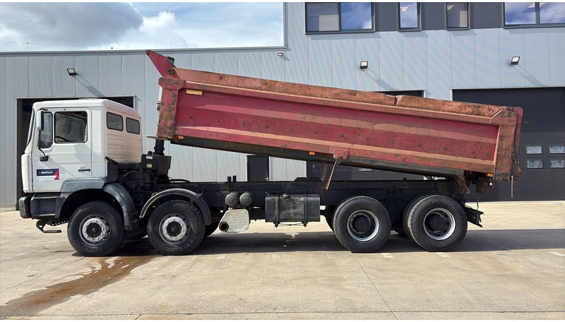 Tipper MAN 35.372 (MANUAL PUMP / 6 CYLINDER / BIG AXLE / STEEL SUSP.): picture 11