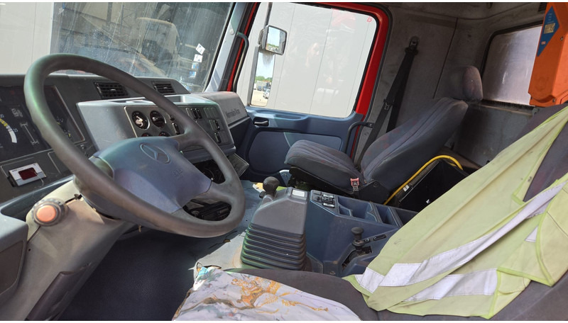 Cab chassis truck Mercedes-Benz ACTROS 2640 (EPS / 3 PEDALES / V6 / LAMES / GRAND PONT / EURO 2 / SEMI-AUTO): picture 15