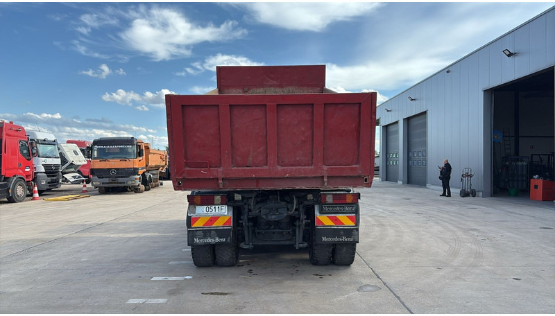 Mercedes-Benz Actros 2646 (RETARDER / EPS / 3 PEDALS / V6 / MP2 / LAMES / GRAND PONT / BIG AXLE / STEEL SUSP.) - Tipper: picture 5 Mercedes-Benz Actros 2646 (RETARDER / EPS / 3 PEDALS / V6 / MP2 / LAMES / GRAND PONT / BIG AXLE / STEEL SUSP.) - Tipper: picture 5