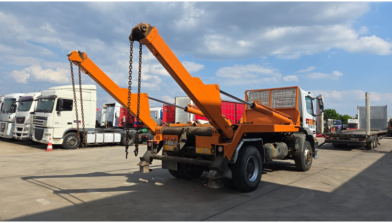 Leasing of Mercedes-Benz Atego 1823 (BIG AXLE / STEEL SUSP. / LAMES / BOITE MANUELLE / MANUAL GETRIEBE) Mercedes-Benz Atego 1823 (BIG AXLE / STEEL SUSP. / LAMES / BOITE MANUELLE / MANUAL GETRIEBE): picture 8