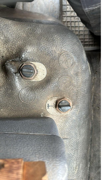 Vacuum truck Mercedes-Benz SK 814 (VIDANGEUR / VACUUM / AUXILAIRY / SPER / STEEL SUSP. / LAMES): picture 15