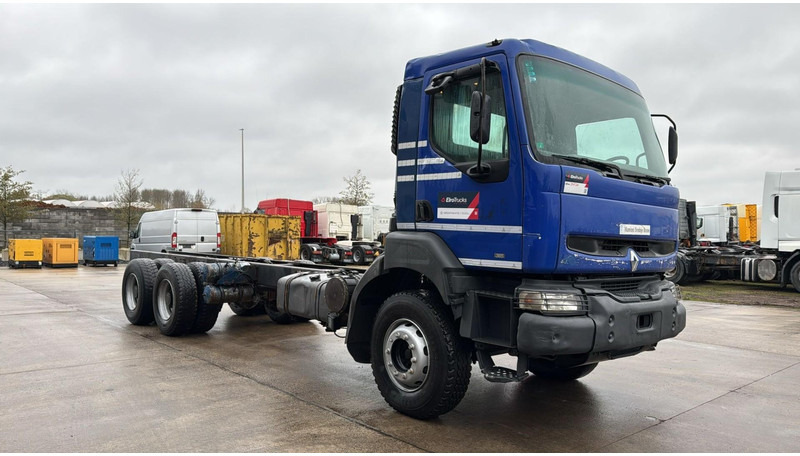 Renault Kerax 385 (POMPE MANUELLE / BOITE MANUELLE / LAMES / STEEL SUSP.) - Cab chassis truck: picture 3 Renault Kerax 385 (POMPE MANUELLE / BOITE MANUELLE / LAMES / STEEL SUSP.) - Cab chassis truck: picture 3