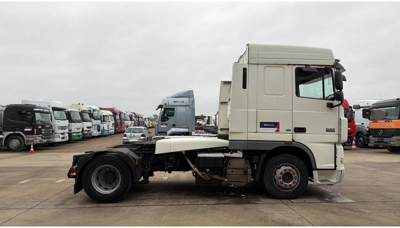 DAF 105 XF 410 (BOITE MANUELLE / MANUAL GEARBOX) - Tractor unit: picture 3 DAF 105 XF 410 (BOITE MANUELLE / MANUAL GEARBOX) - Tractor unit: picture 3