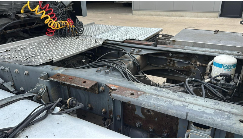 Leasing of DAF CF 85.410 (BOITE MANUELLE / MANUAL GEARBOX) DAF CF 85.410 (BOITE MANUELLE / MANUAL GEARBOX): picture 12