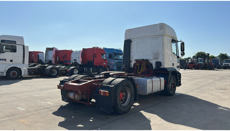 Iveco Eurotech 440 E 42 (MANUAL PUMP / ZF MANUAL GEARBOX / POMPE MANUELLE / BOITE MANUELLE ZF) - Tractor unit: picture 5 Iveco Eurotech 440 E 42 (MANUAL PUMP / ZF MANUAL GEARBOX / POMPE MANUELLE / BOITE MANUELLE ZF) - Tractor unit: picture 5