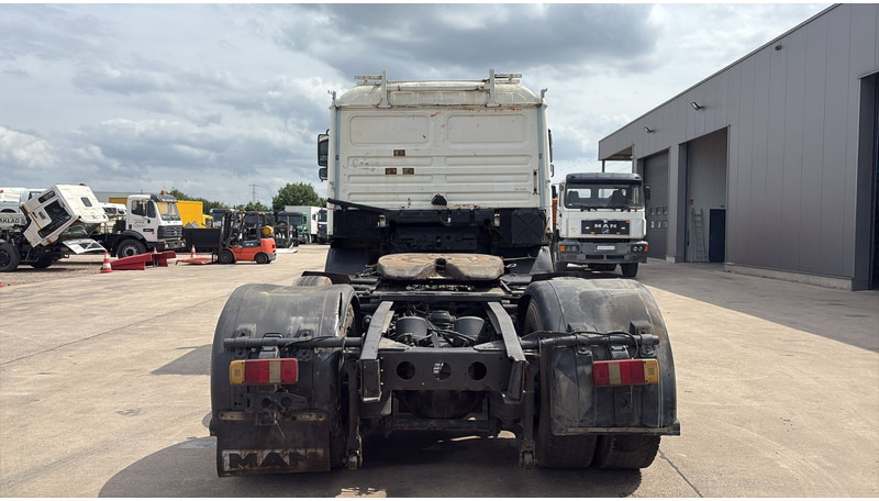 Leasing of MAN 25.403 (6X2 / 6 CYLINDER / EURO 2 / MANUAL GEARBOX / 8 TYRES) MAN 25.403 (6X2 / 6 CYLINDER / EURO 2 / MANUAL GEARBOX / 8 TYRES): picture 7