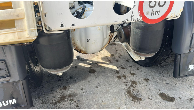 Tractor unit MAN TGX 18.400 (BE TRUCK / EURO 5 EEV / PTO / HYDRAULIC PUMP): picture 10