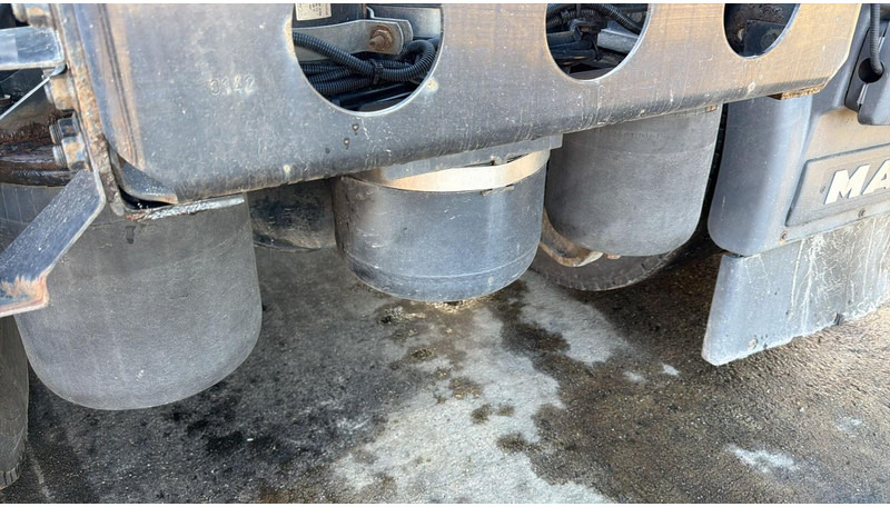 Tractor unit MAN TGX 18.480 (GOOD CONDITION / RETARDER / BONNE ETAT): picture 10