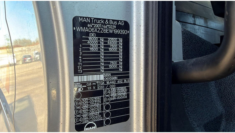 Tractor unit MAN TGX 18.480 (GOOD CONDITION / RETARDER / BONNE ETAT): picture 16