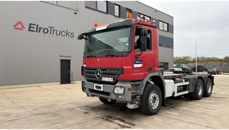 Mercedes-Benz Actros 3341 (EPS / CAMION BELGE !! / SUPS. LAMES / 33 TONNES / 3 PEDALES / MP2 / TRACTEUR ORIGINAL !! / V6 / MP2) - Tractor unit: picture 1 Mercedes-Benz Actros 3341 (EPS / CAMION BELGE !! / SUPS. LAMES / 33 TONNES / 3 PEDALES / MP2 / TRACTEUR ORIGINAL !! / V6 / MP2) - Tractor unit: picture 1