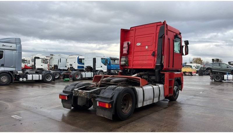 Renault AE 440 Magnum E-tech (BOITE MANUELLE / MANUAL GEARBOX) - Tractor unit: picture 4 Renault AE 440 Magnum E-tech (BOITE MANUELLE / MANUAL GEARBOX) - Tractor unit: picture 4