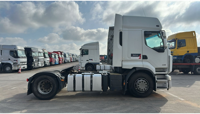 Renault Premium 450 DXI (BOITE MANUELLE / MANUAL GEARBOX) - Tractor unit: picture 4 Renault Premium 450 DXI (BOITE MANUELLE / MANUAL GEARBOX) - Tractor unit: picture 4