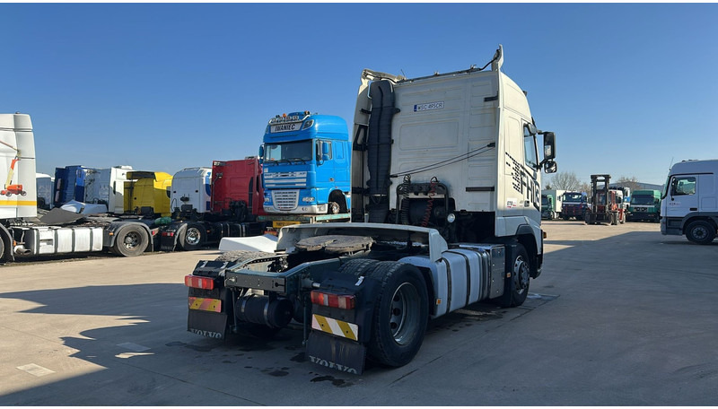 Volvo FH 400 (GOOD CONDITION / CLEAN CHASSIS / EURO 5) - Tractor unit: picture 5 Volvo FH 400 (GOOD CONDITION / CLEAN CHASSIS / EURO 5) - Tractor unit: picture 5