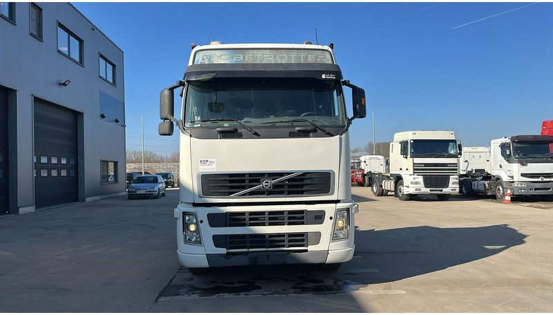 Volvo FH 400 (GOOD CONDITION / CLEAN CHASSIS / EURO 5) - Tractor unit: picture 2 Volvo FH 400 (GOOD CONDITION / CLEAN CHASSIS / EURO 5) - Tractor unit: picture 2