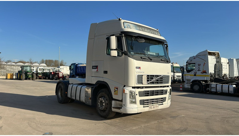 Volvo FH 400 (MANUAL GEARBOX / BOITE MANUELLE / CLEAN CHASSIS / EURO 5) - Tractor unit: picture 3 Volvo FH 400 (MANUAL GEARBOX / BOITE MANUELLE / CLEAN CHASSIS / EURO 5) - Tractor unit: picture 3
