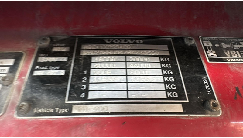 Leasing of Volvo FH 400 (MANUAL GEARBOX / EURO 5 / BOITE MANUELLE) Volvo FH 400 (MANUAL GEARBOX / EURO 5 / BOITE MANUELLE): picture 16 Leasing of Volvo FH 400 (MANUAL GEARBOX / EURO 5 / BOITE MANUELLE) Volvo FH 400 (MANUAL GEARBOX / EURO 5 / BOITE MANUELLE): picture 16
