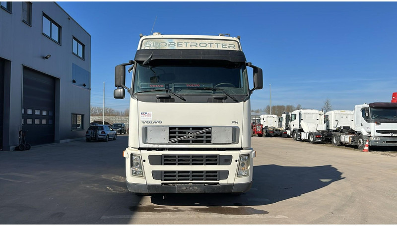 Volvo FH 440 (GOOD CONDITION / BONNE ETAT) - Tractor unit: picture 2 Volvo FH 440 (GOOD CONDITION / BONNE ETAT) - Tractor unit: picture 2