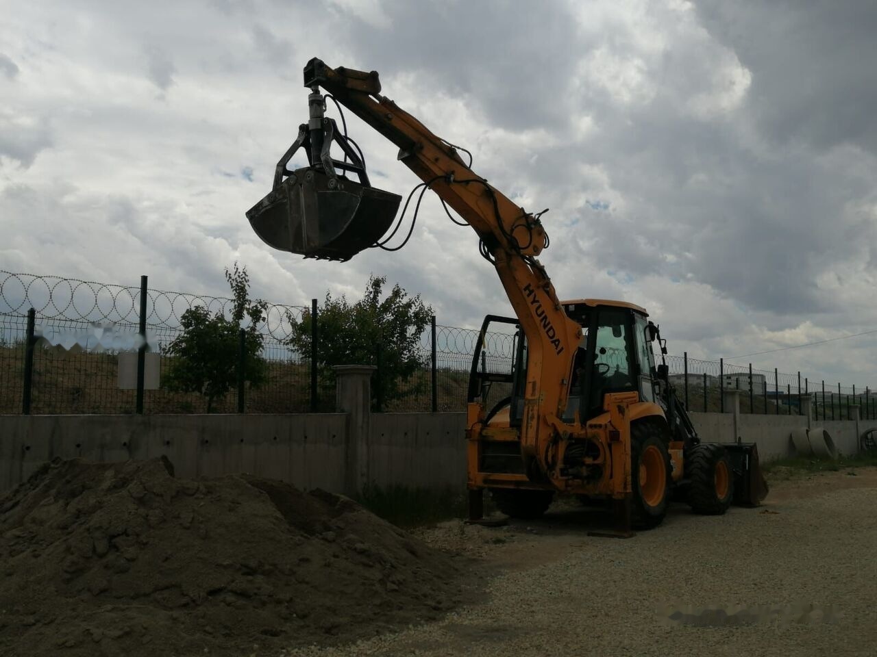 Galen Clamshell, Pollyp - Grapple: picture 4 Galen Clamshell, Pollyp - Grapple: picture 4