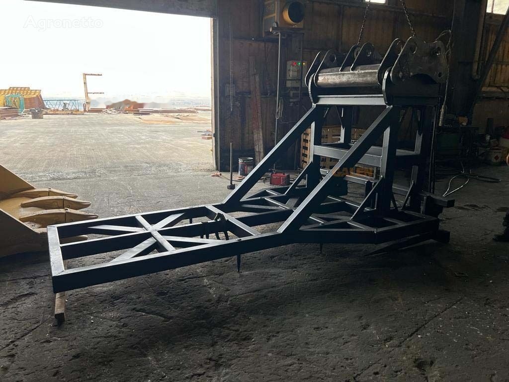 Galen Loader Bale Spear Attachment - Forks for Agricultural machinery: picture 5 Galen Loader Bale Spear Attachment - Forks for Agricultural machinery: picture 5