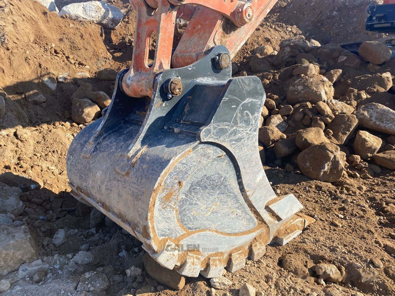 Hitachi ZX490 Heavy Duty Bucket - Excavator bucket: picture 5 Hitachi ZX490 Heavy Duty Bucket - Excavator bucket: picture 5