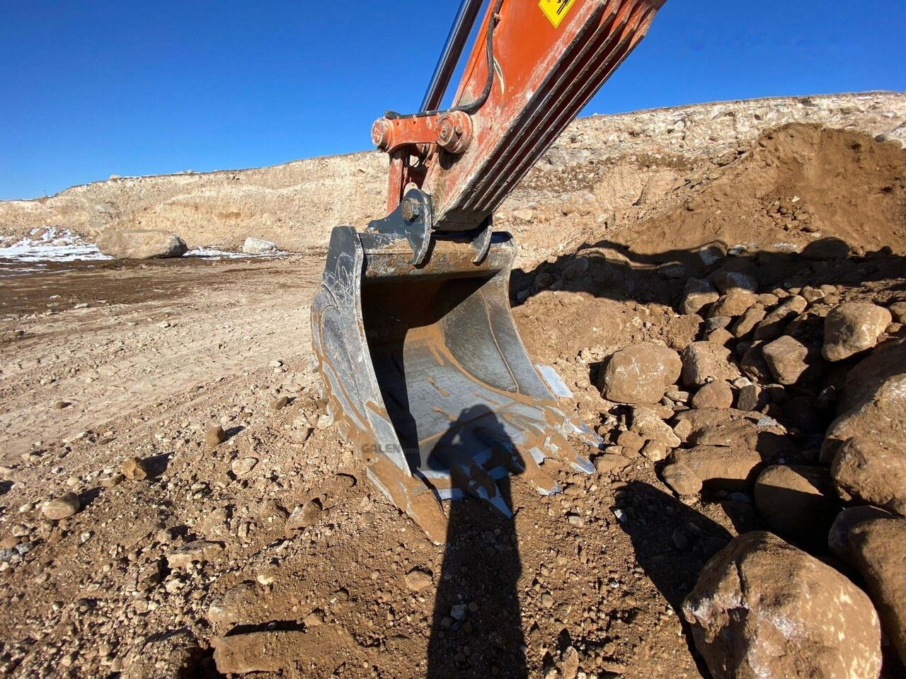 Hitachi ZX490 Heavy Duty Bucket - Excavator bucket: picture 1 Hitachi ZX490 Heavy Duty Bucket - Excavator bucket: picture 1