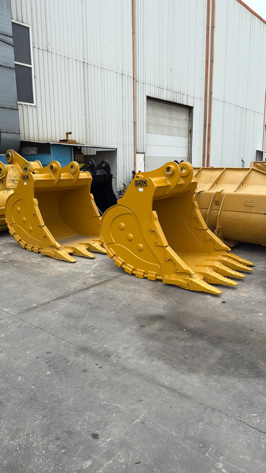 Komatsu PC350 Heavy Duty Bucket - Excavator bucket for Crawler excavator: picture 3 Komatsu PC350 Heavy Duty Bucket - Excavator bucket for Crawler excavator: picture 3