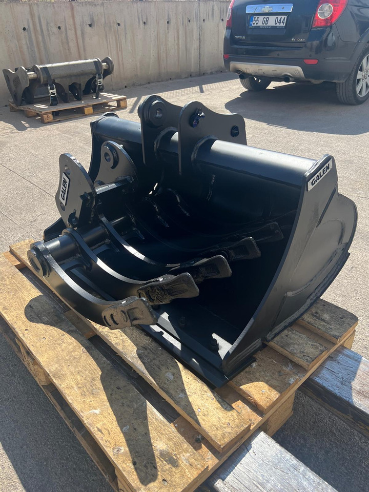 Takeuchi TB235 Grab Rake Attachment - Ripper for Mini excavator: picture 2 Takeuchi TB235 Grab Rake Attachment - Ripper for Mini excavator: picture 2