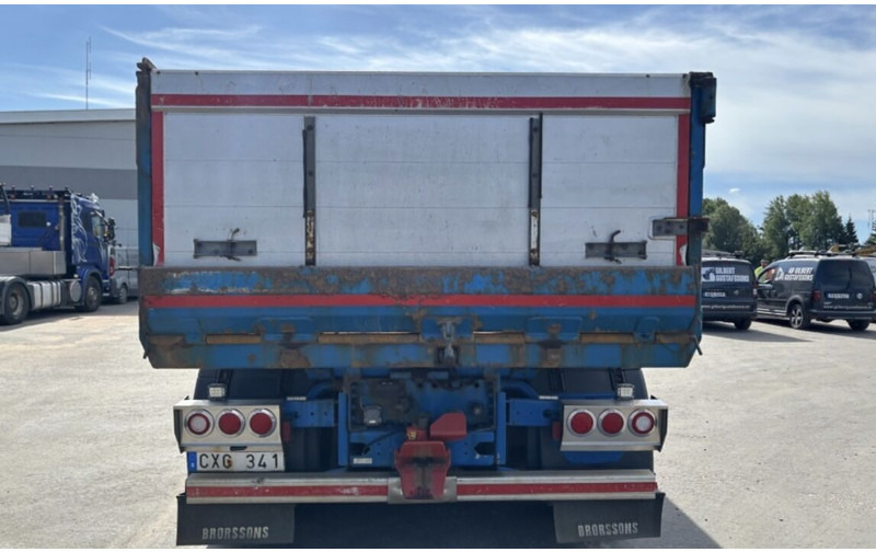 Scania R560 8x4 - Tipper: picture 4 Scania R560 8x4 - Tipper: picture 4