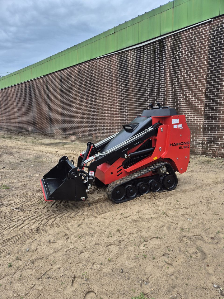 WCM-SL380 - Compact track loader: picture 4 WCM-SL380 - Compact track loader: picture 4