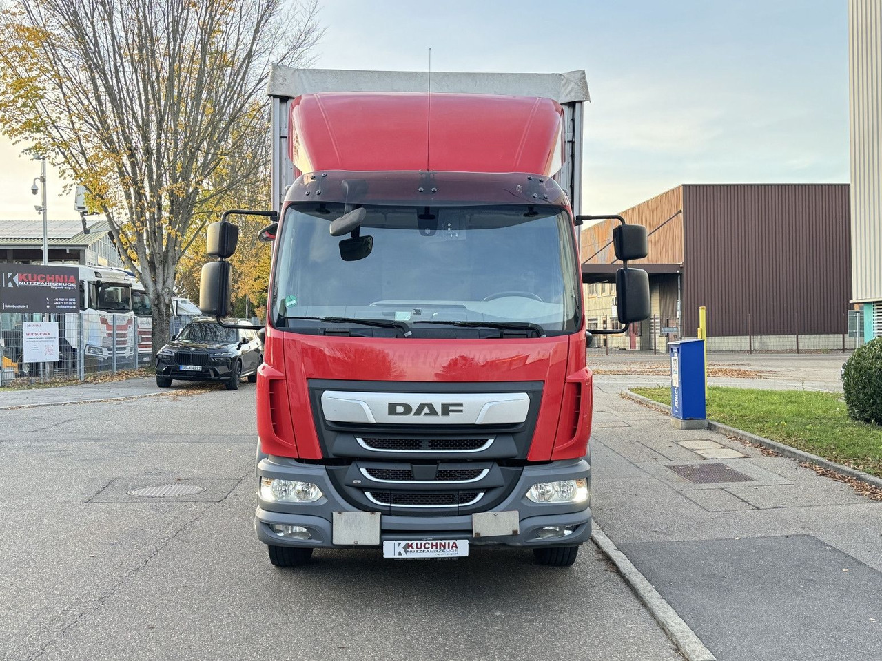 DAF LF 290 FA 16t L-Haus Schiebeplane 7,3m LBW AHK - Curtainsider truck: picture 2 DAF LF 290 FA 16t L-Haus Schiebeplane 7,3m LBW AHK - Curtainsider truck: picture 2