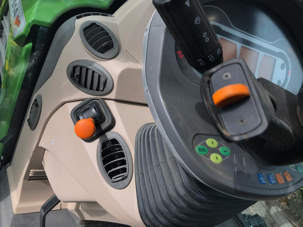 Farm tractor FENDT 514 Vario S4 ProfiPlus: picture 27 Farm tractor FENDT 514 Vario S4 ProfiPlus: picture 27