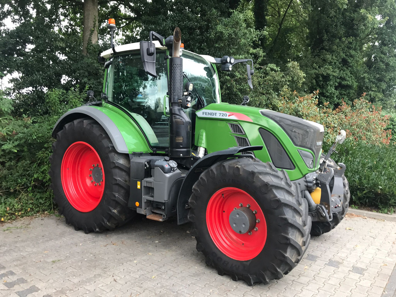 Fendt 720 Vario S4 PowerPlus - Farm tractor: picture 5 Fendt 720 Vario S4 PowerPlus - Farm tractor: picture 5