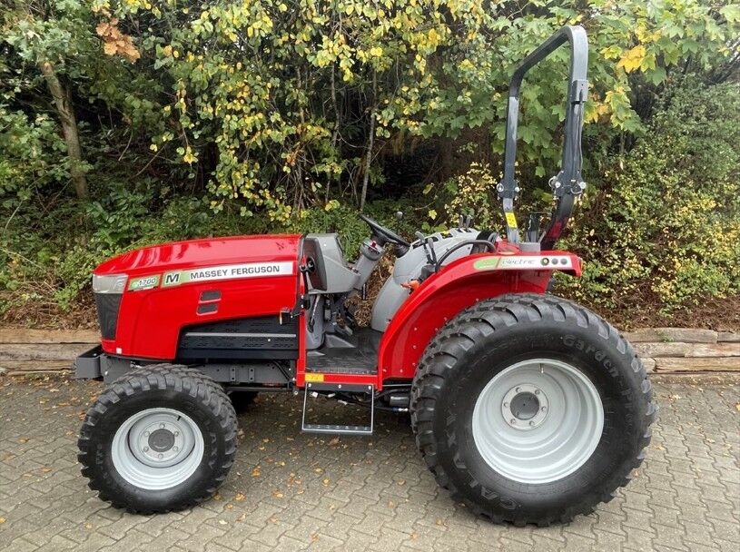 MASSEY FERGUSON E1700 MP - Farm tractor: picture 2 MASSEY FERGUSON E1700 MP - Farm tractor: picture 2